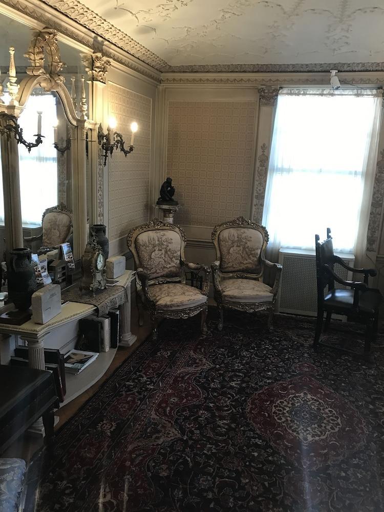 Edgewood Manor Inn Bed And Breakfast Providence Zewnętrze zdjęcie